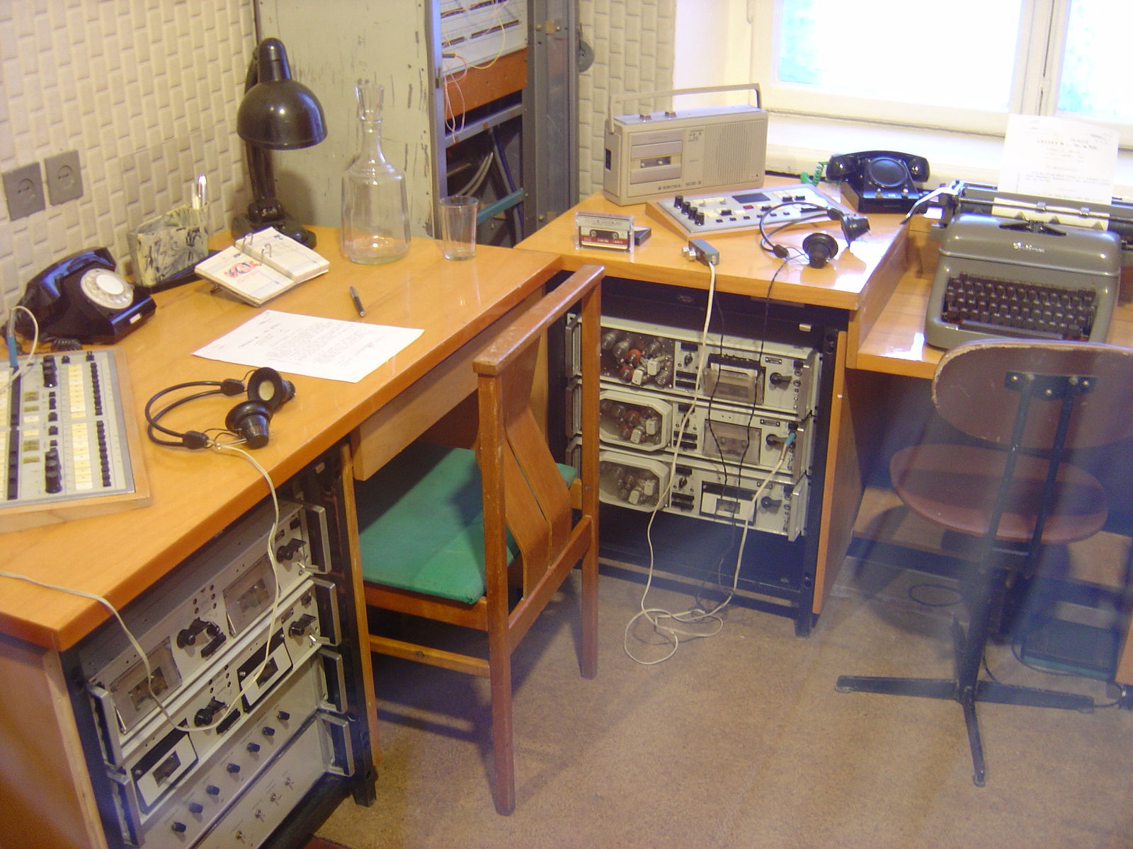 Vilnius_KGB_Wiretap_Room